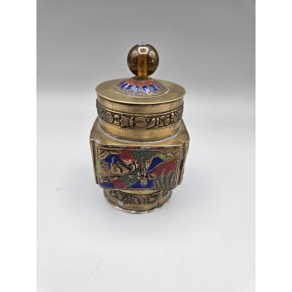 Vintage CHINESE ENAMELED Brass TEA CADDY JAR Amber Lucite Topper Lid Scene - Picture 3 of 9